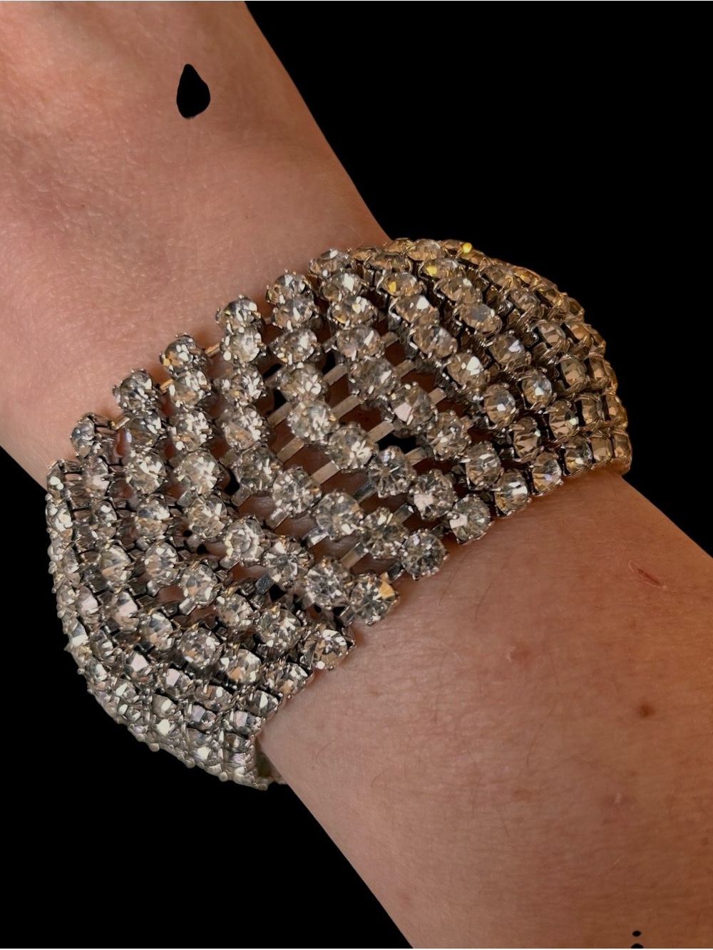 Vintage 8-row sparkly rhinestone curved cuff bracelet, Elegant Bridal Prom Event - Picture 2 of 6